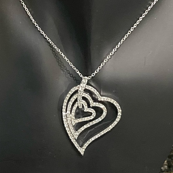 NWT Jewels by Park Lane Triple Heart Genuine CZ Rhodium Plated Necklace - Picture 4 of 5
